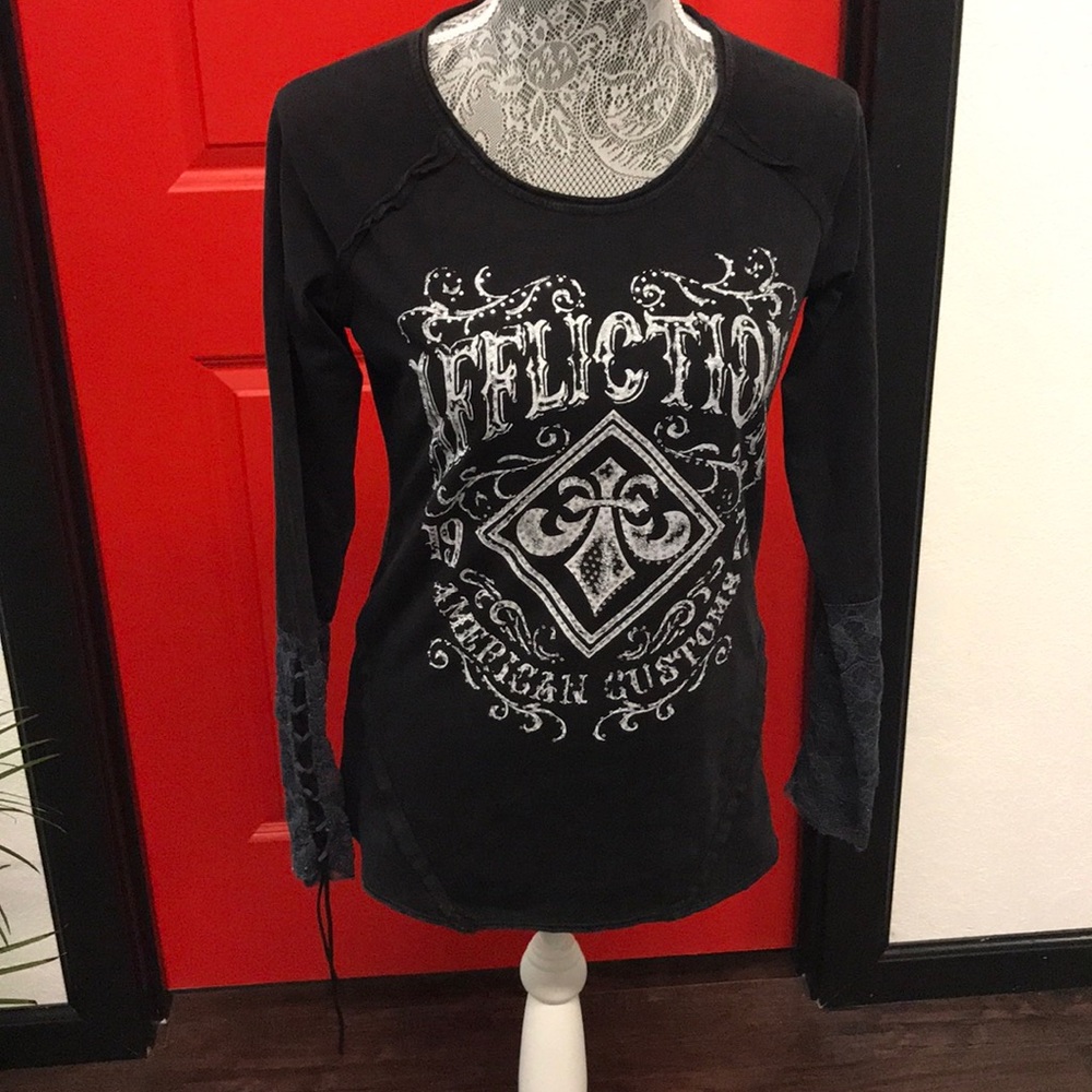 Affliction long sleve
